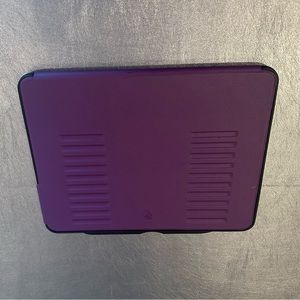 Zugu Case for iPad Pro 12.9 inch (4th generation) with Apple Pencil holder.